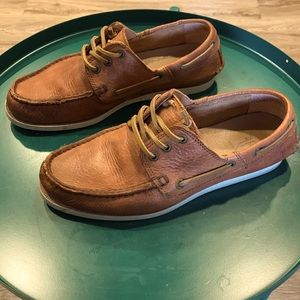 Frye Boatshoes SZ 7.5 mens fits normal Sz 8 men